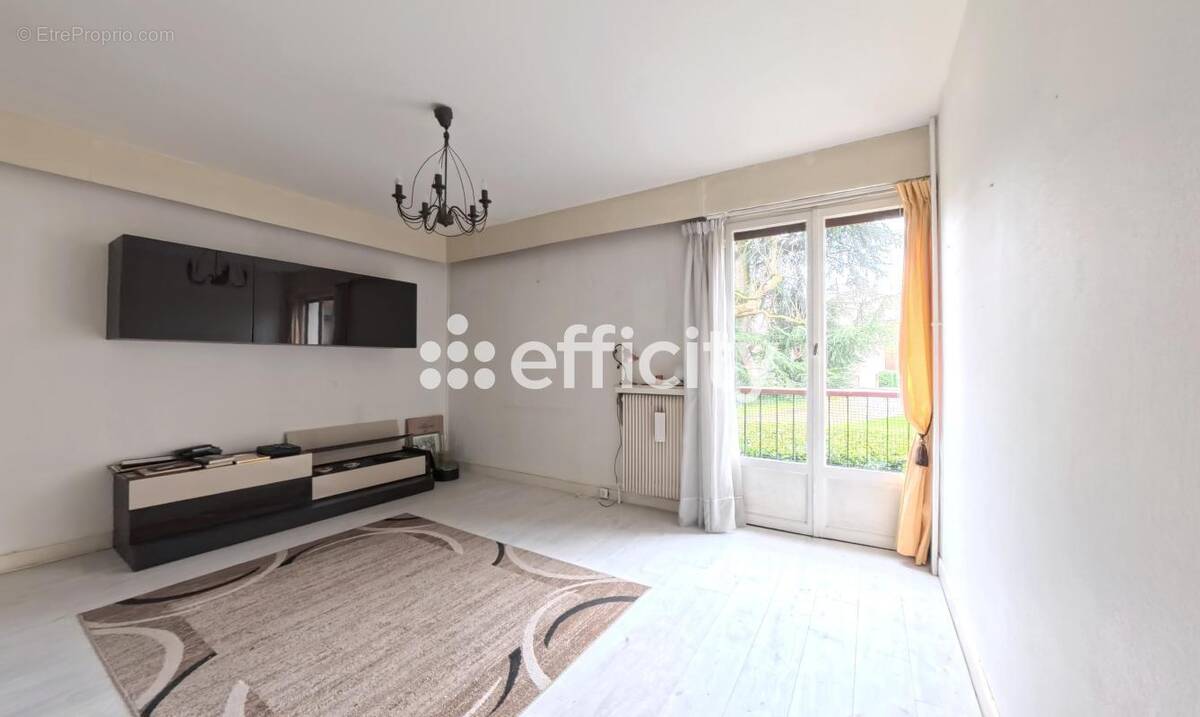 Appartement à CHATENAY-MALABRY