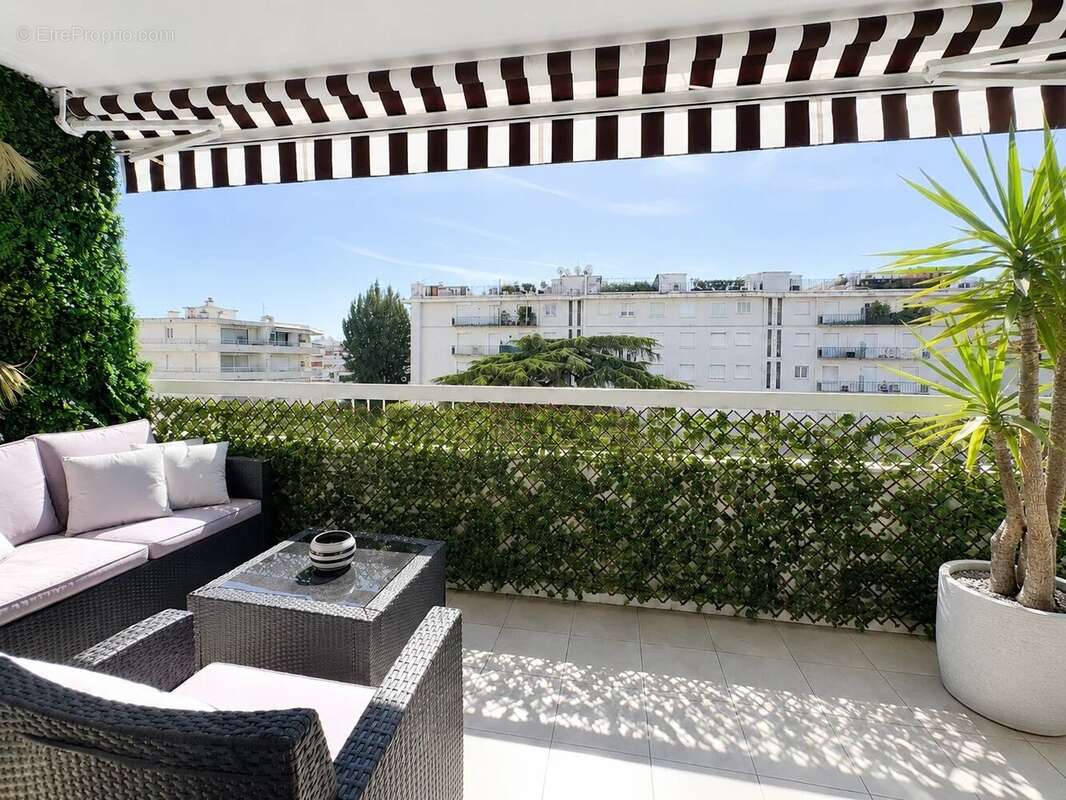 Appartement à CANNES