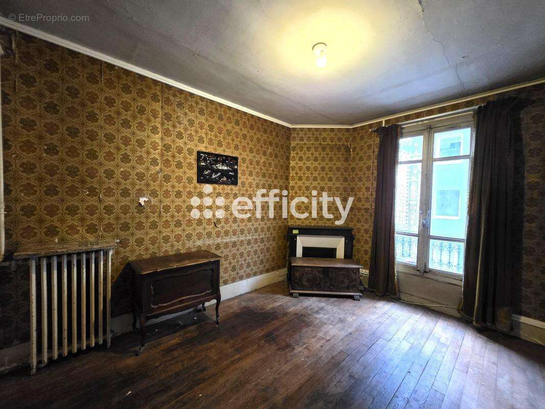 Appartement à CLICHY