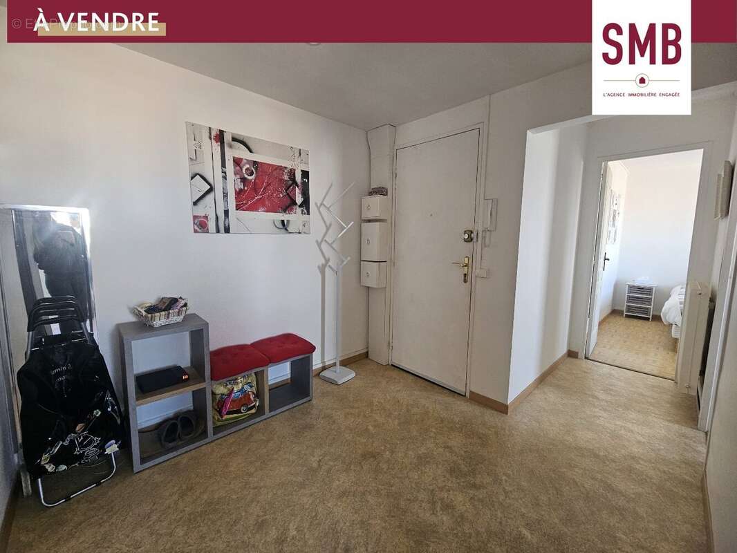 Appartement à LONS