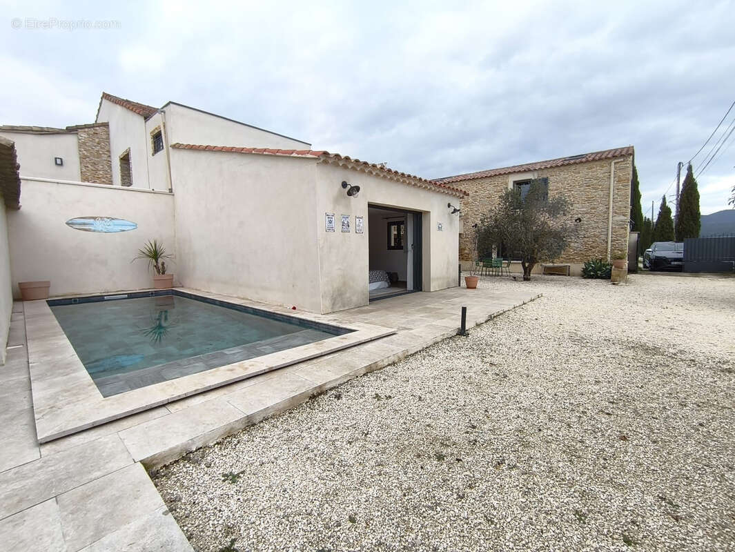 Maison à BAGNOLS-SUR-CEZE