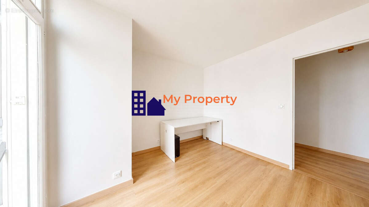 Appartement à HOUILLES
