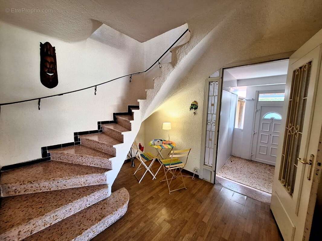Maison à SAINT-CYPRIEN