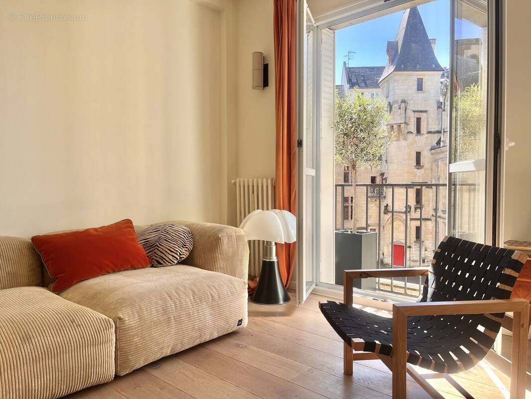 Photo 1 - Appartement à PARIS-4E