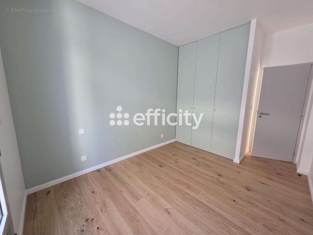Appartement - photo 12