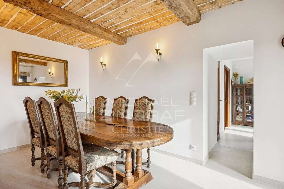 Maison à SPERACEDES