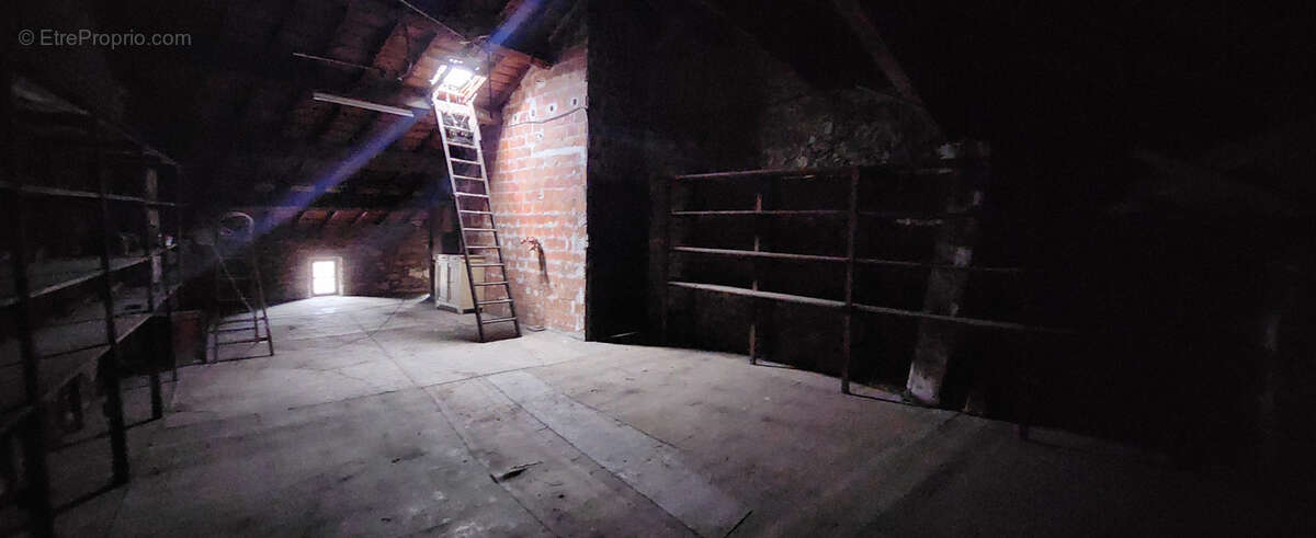 Appartement à CARMAUX