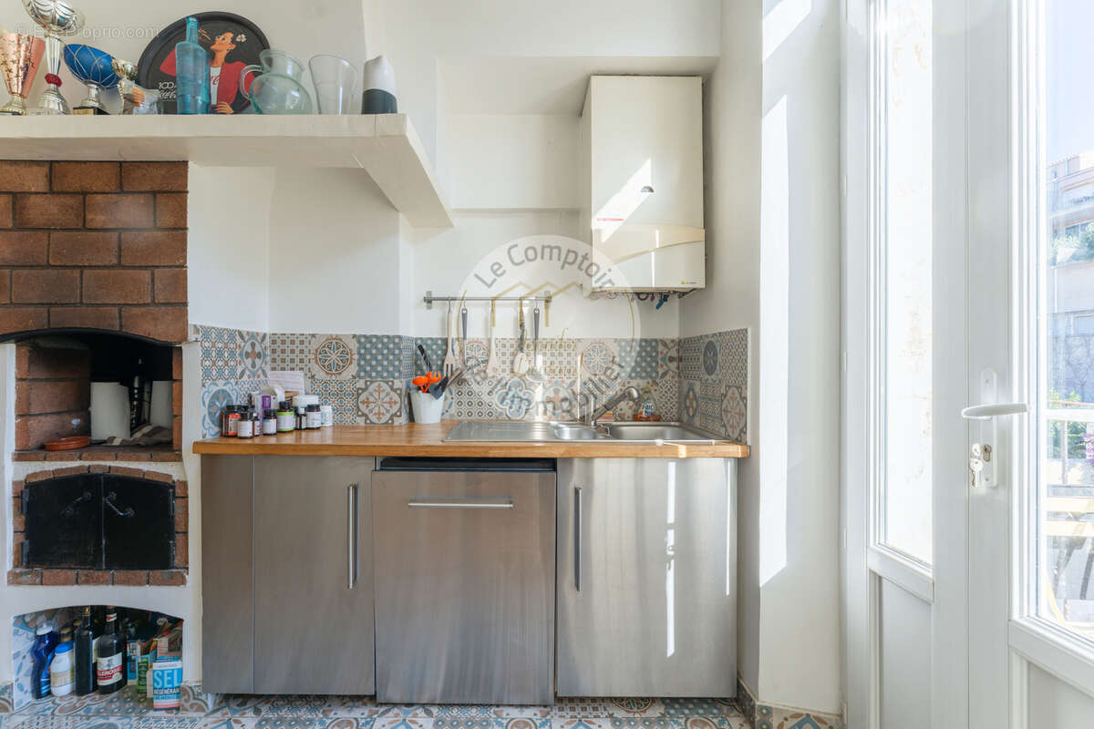 Appartement à MARSEILLE-6E