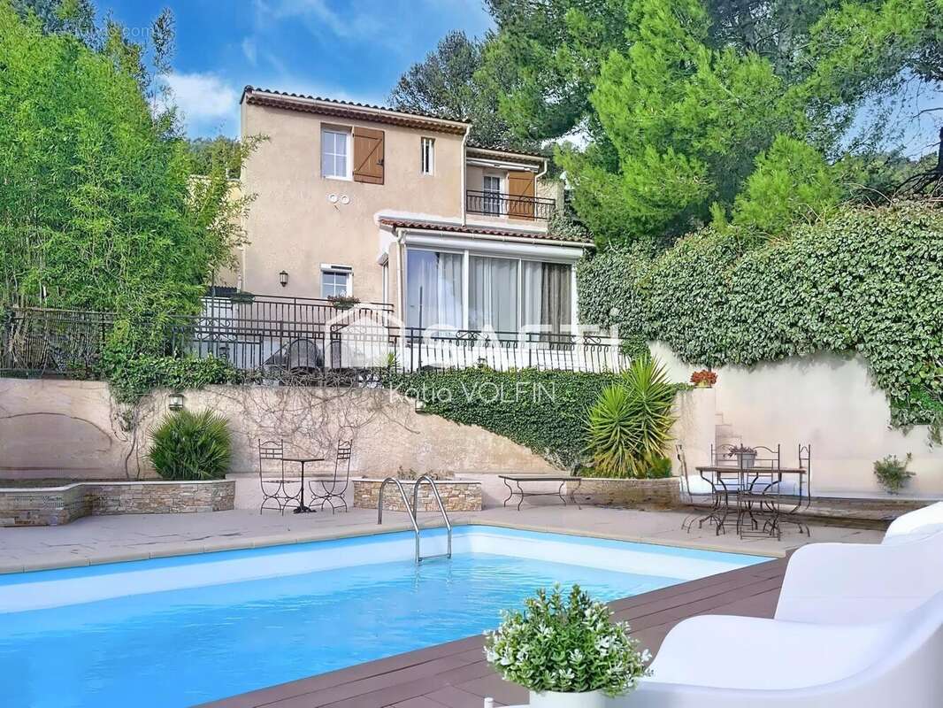 Photo 3 - Maison à CARNOUX-EN-PROVENCE