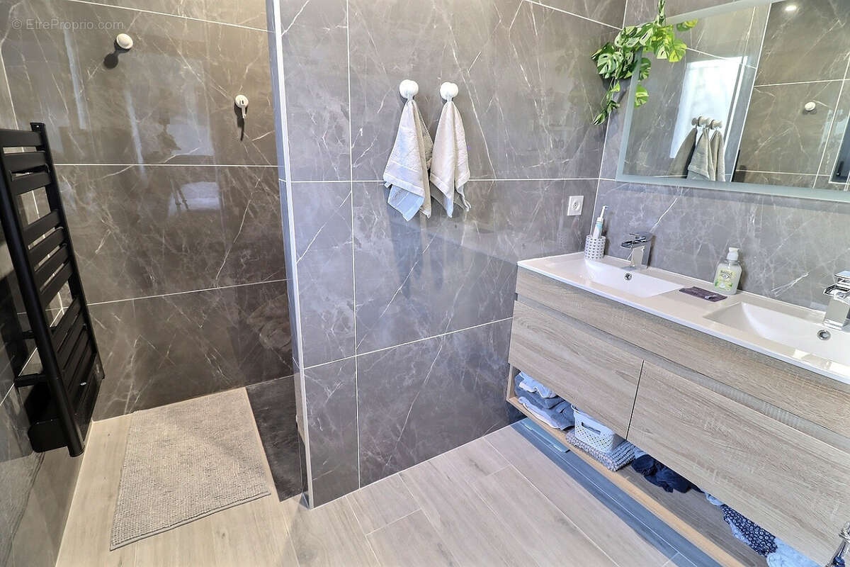 Maison à SAINT-ANDRE-DE-SANGONIS