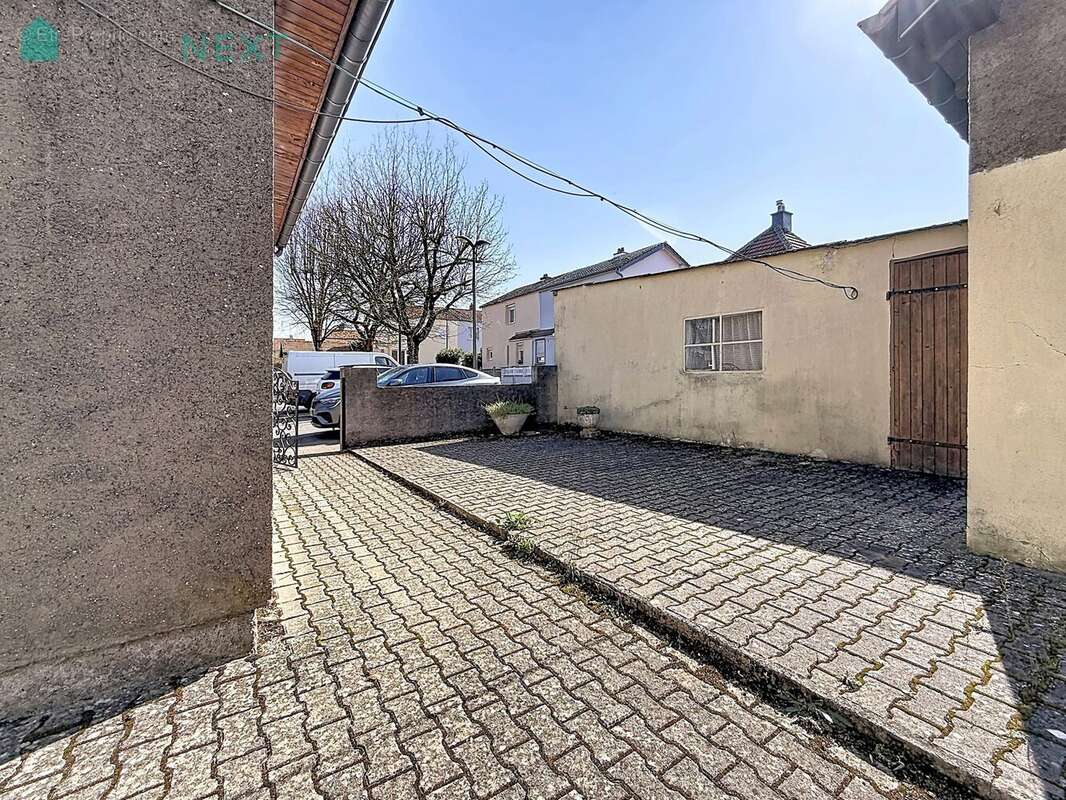 Maison à SAINTE-MARIE-AUX-CHENES