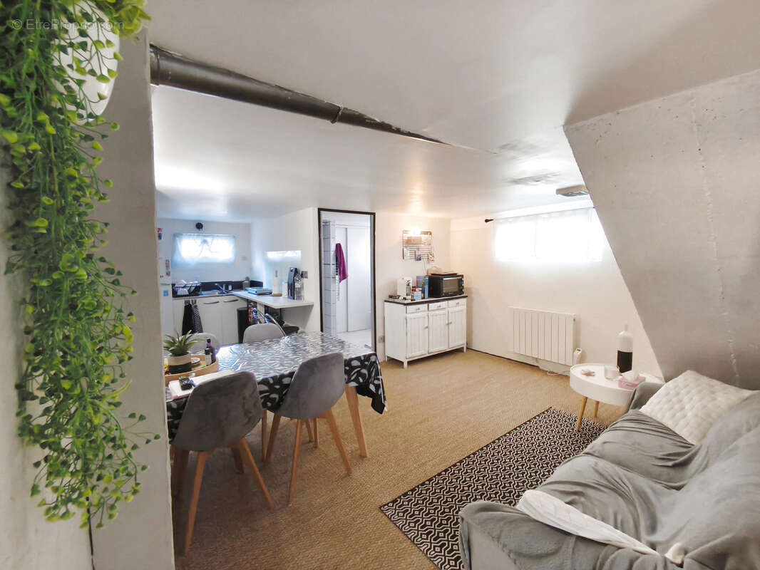 Maison à ECOMMOY