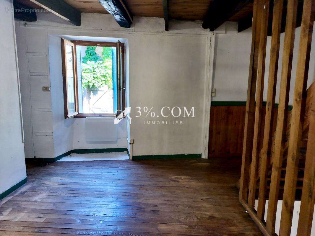 Maison de village en pierre de 60m2 avec deux chambres - photo 6