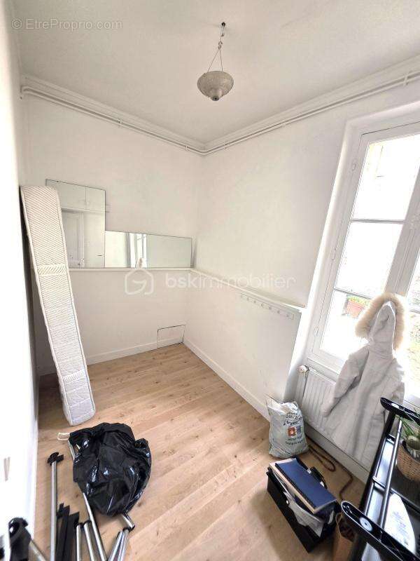 Appartement à PARIS-20E