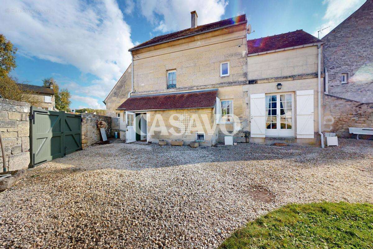 Maison à GUIRY-EN-VEXIN