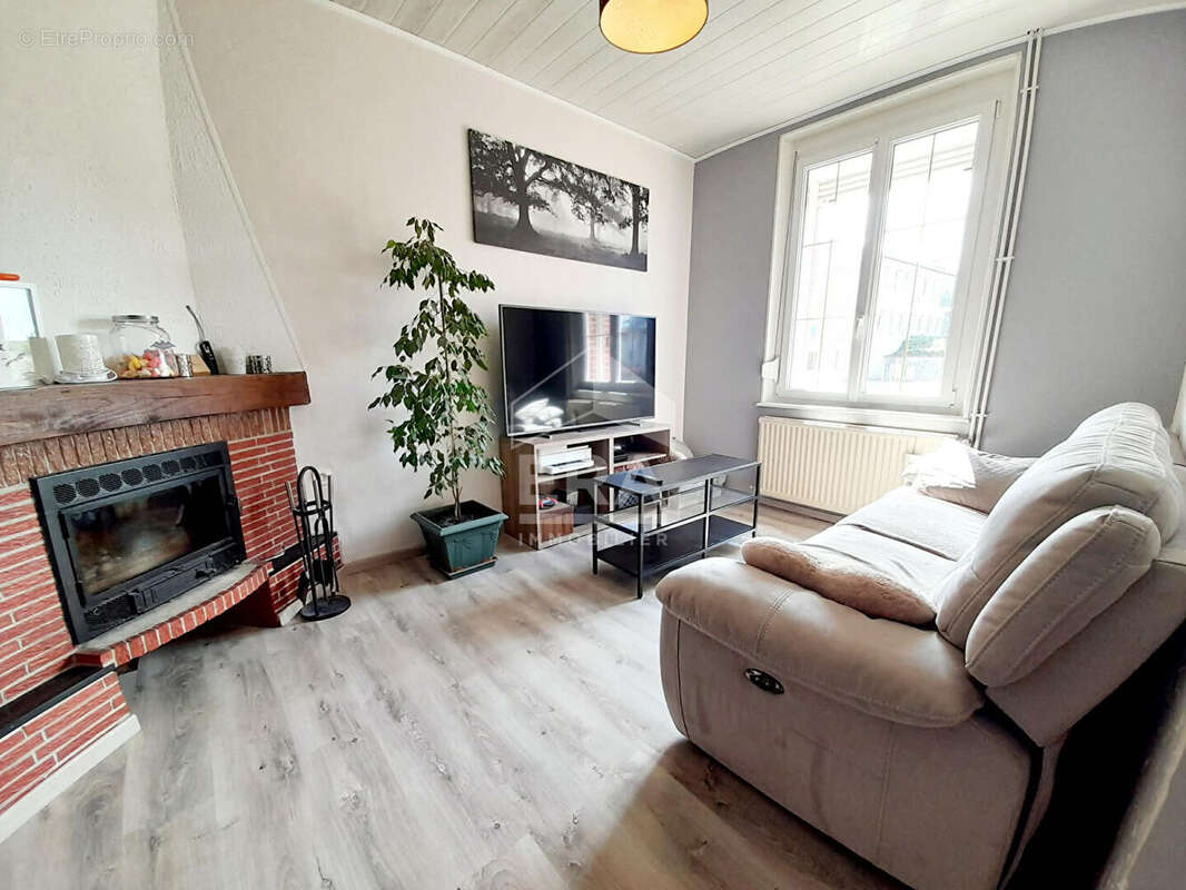 Maison à CHAUNY