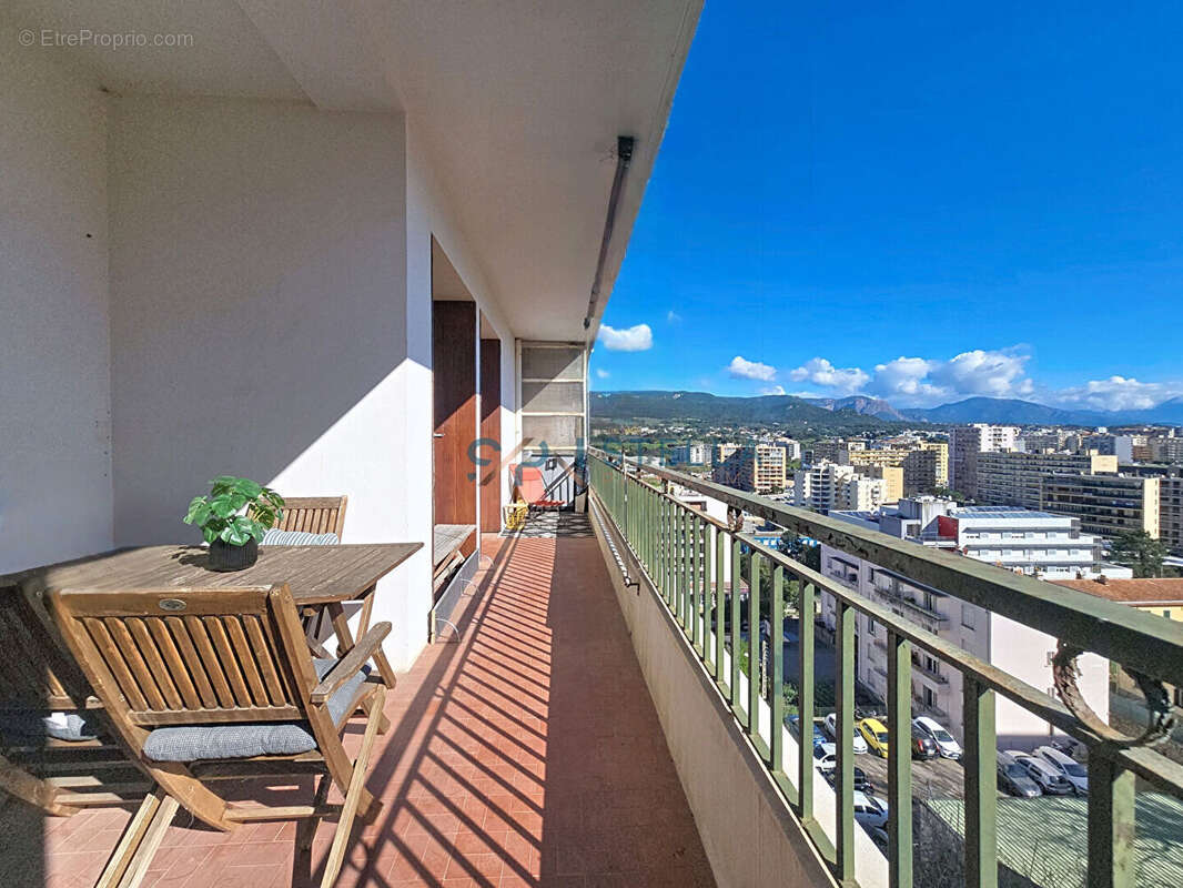 Appartement à AJACCIO