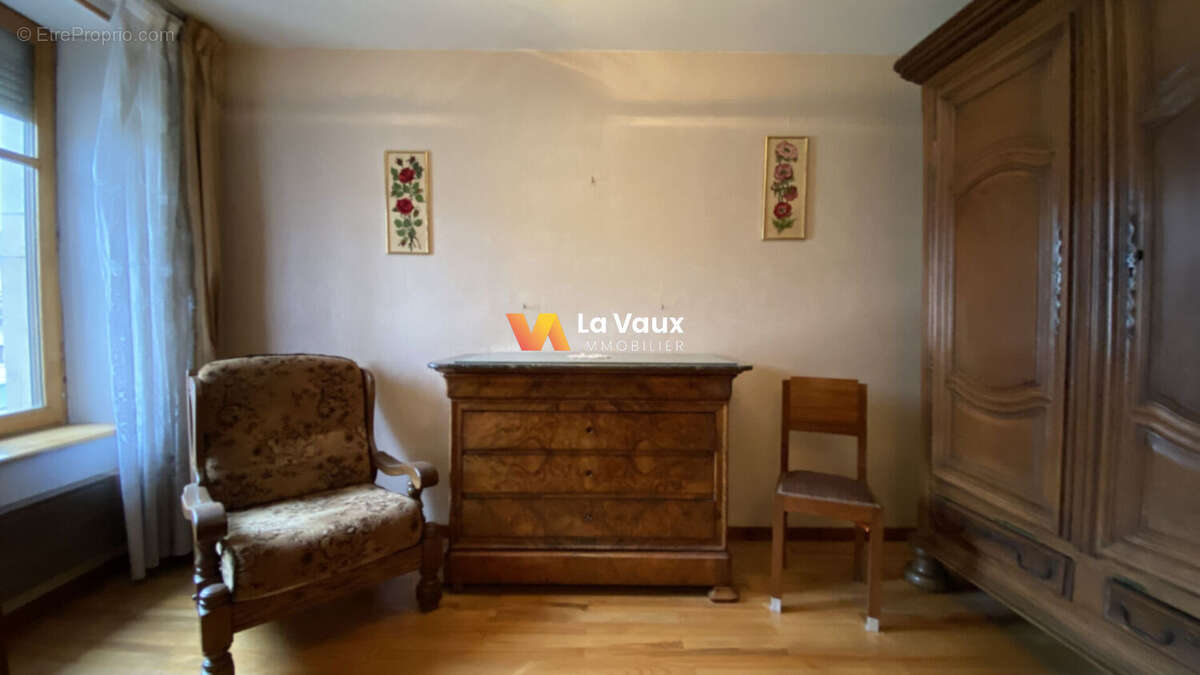 Maison à REMEREVILLE