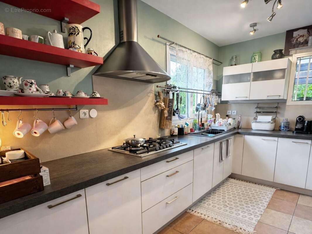 Maison 160 m² à Sainte-Marie  - photo 9