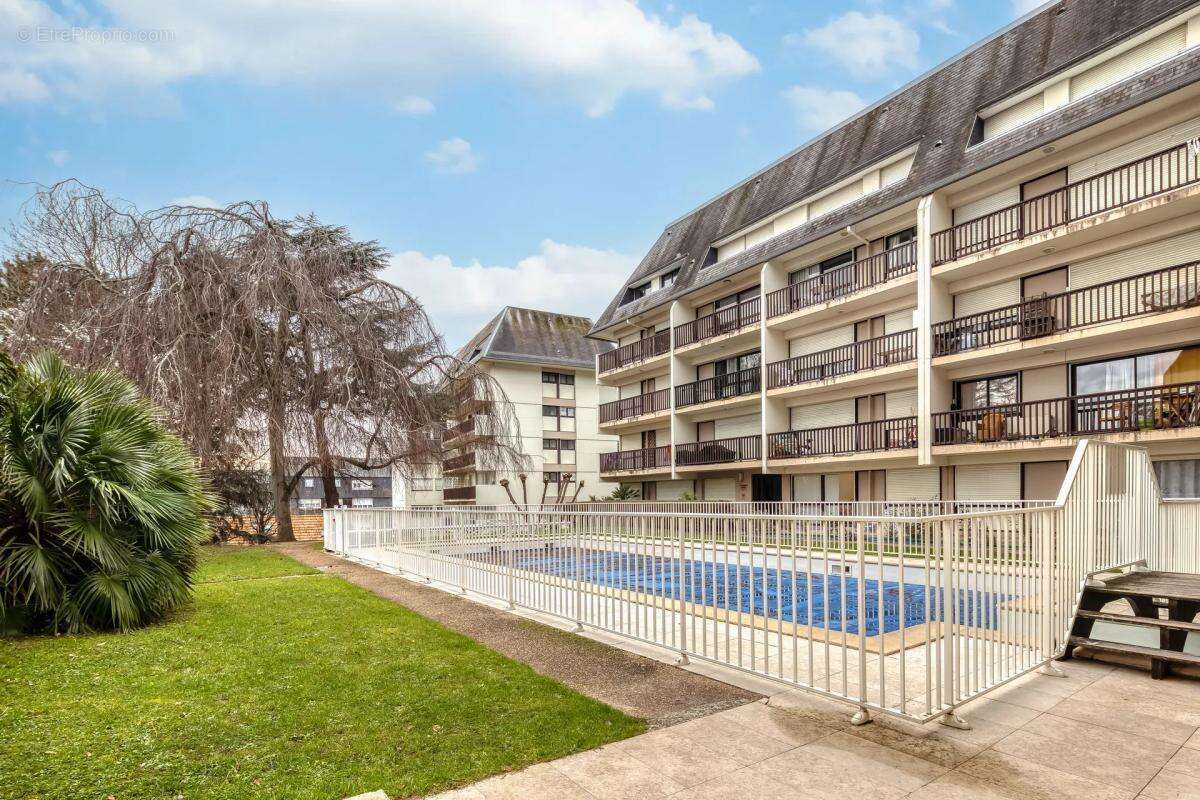 Appartement à TROUVILLE-SUR-MER