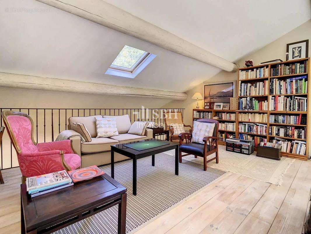 Propriete familiale de caractere avec piscine à pernes les fontaines - photo 10