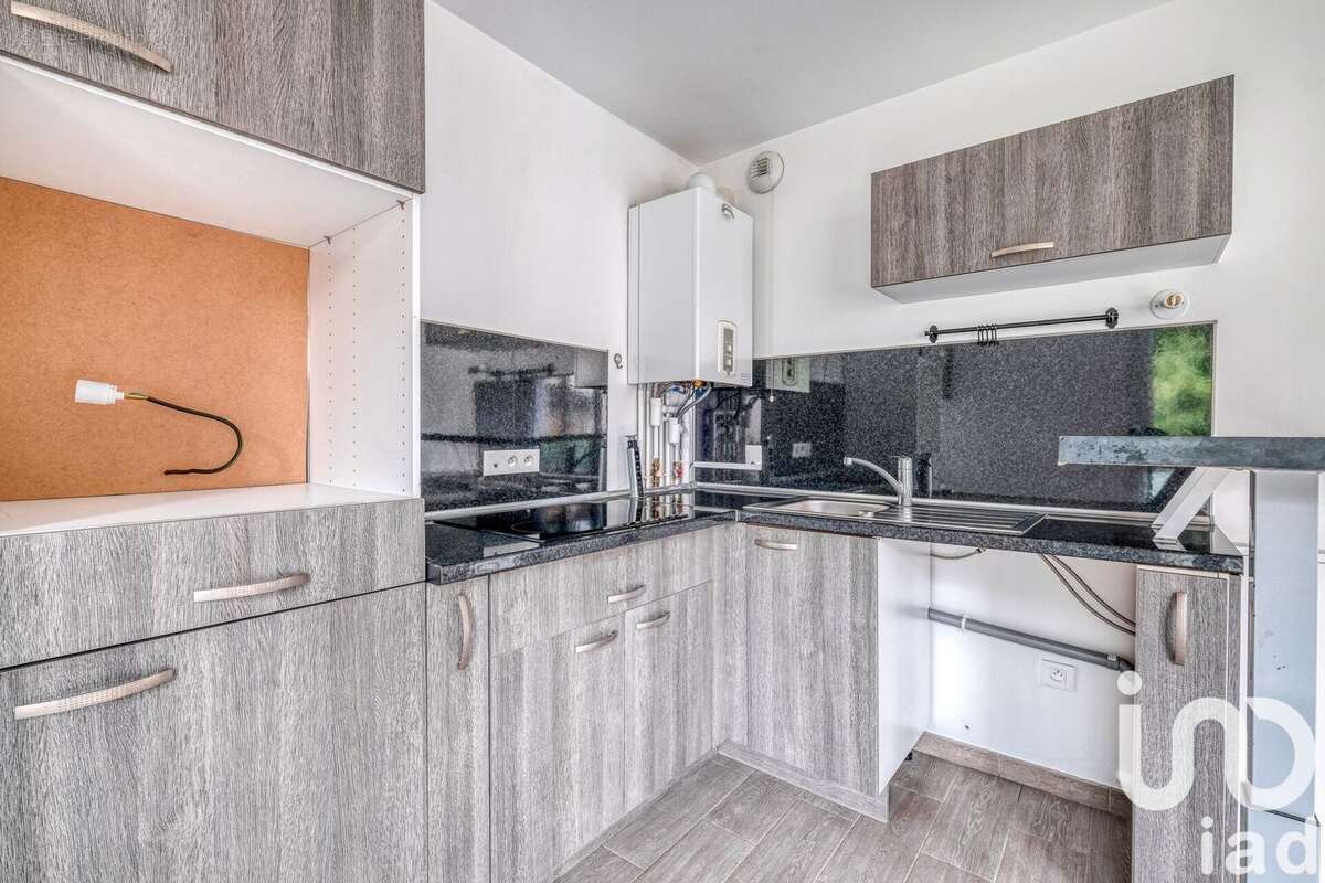 Photo 3 - Appartement à LIVRY-GARGAN