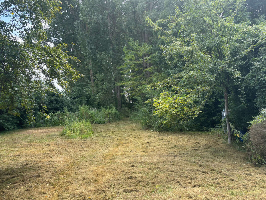 Terrain de loisirs avec chalet - photo 14