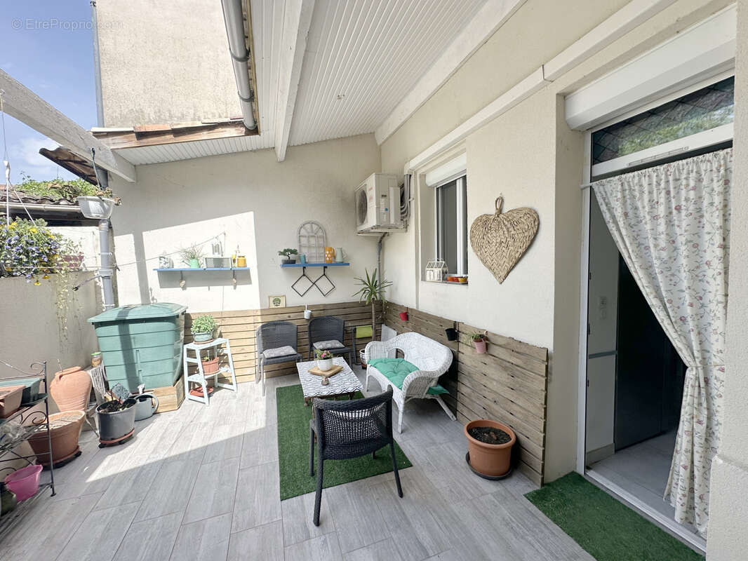 Maison à MIRAMONT-DE-GUYENNE