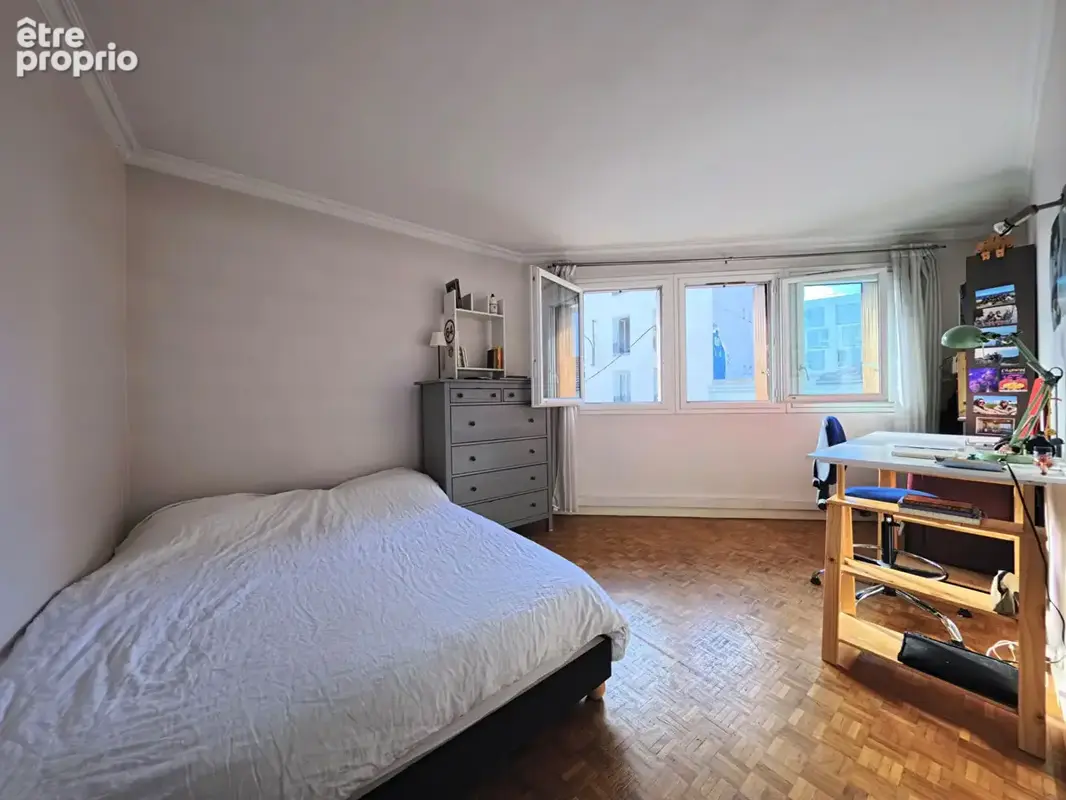 Bas montreuil - 75 m² - 3 pièces - 2 grandes chambres - fort potentiel - photo 11