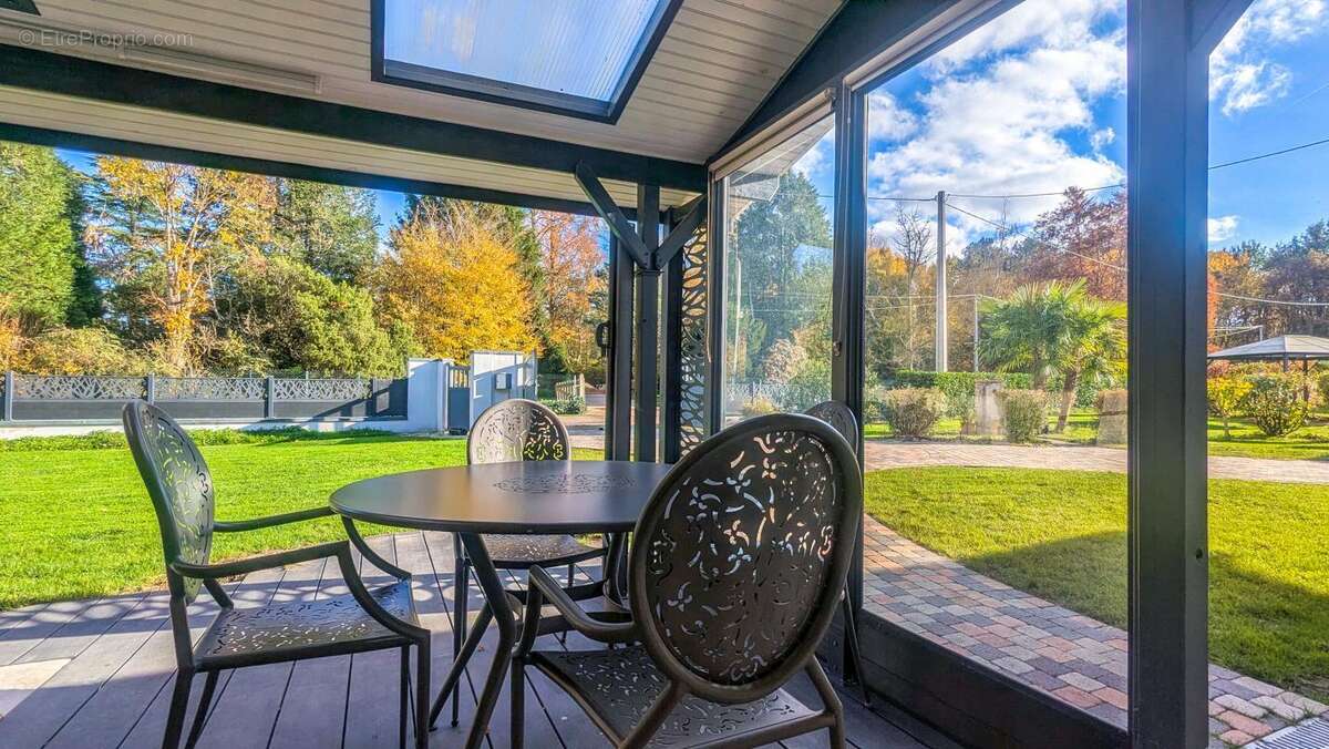 Maison à BAUDRIERES