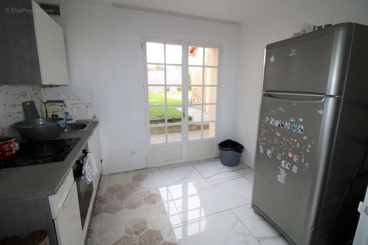 Maison à BONNIERES-SUR-SEINE