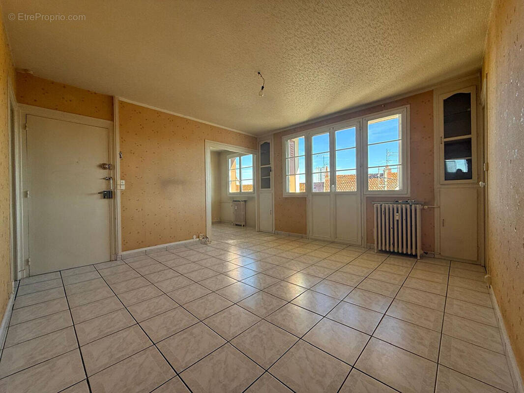 Appartement à MONTLUCON