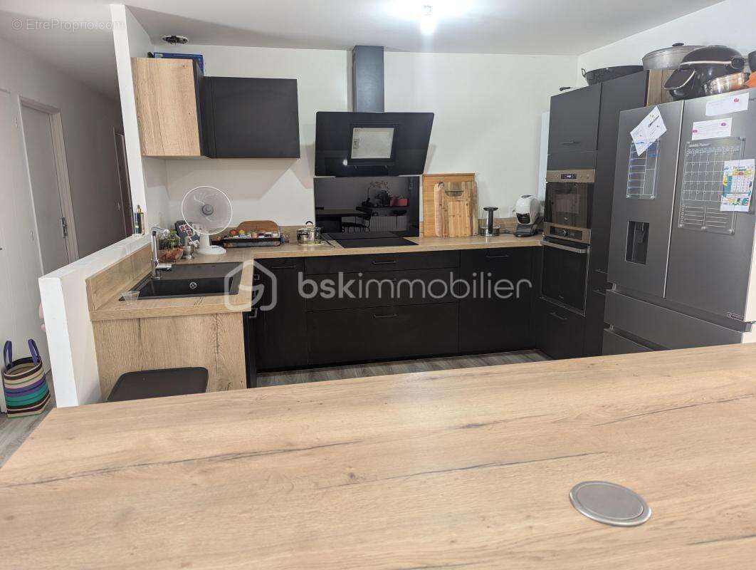Maison 86 m² à Camps-Sur-L'isle  - photo 4