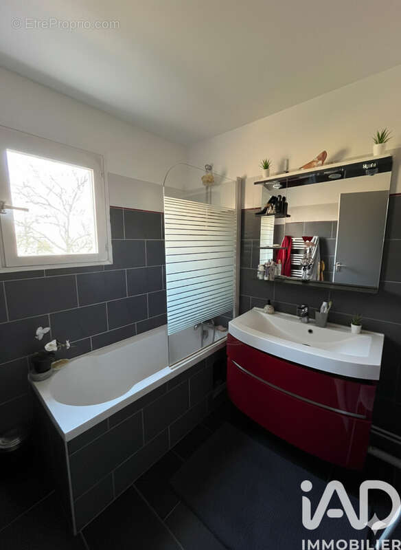 Photo 8 - Appartement à LES ULIS