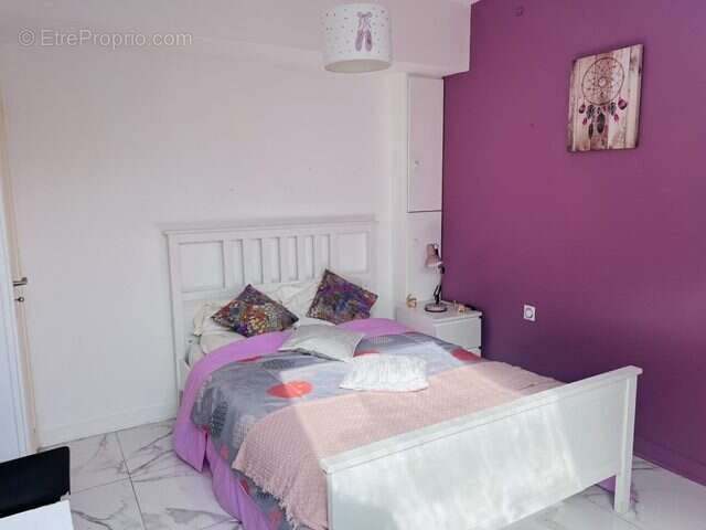 chambre rose - Maison à LE PLESSIS-ROBINSON