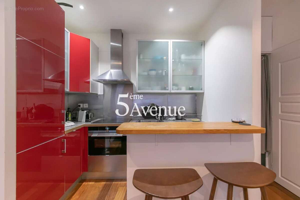 Appartement à PARIS-11E