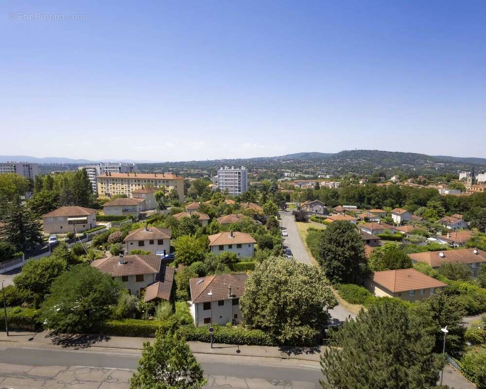 Appartement à CALUIRE-ET-CUIRE