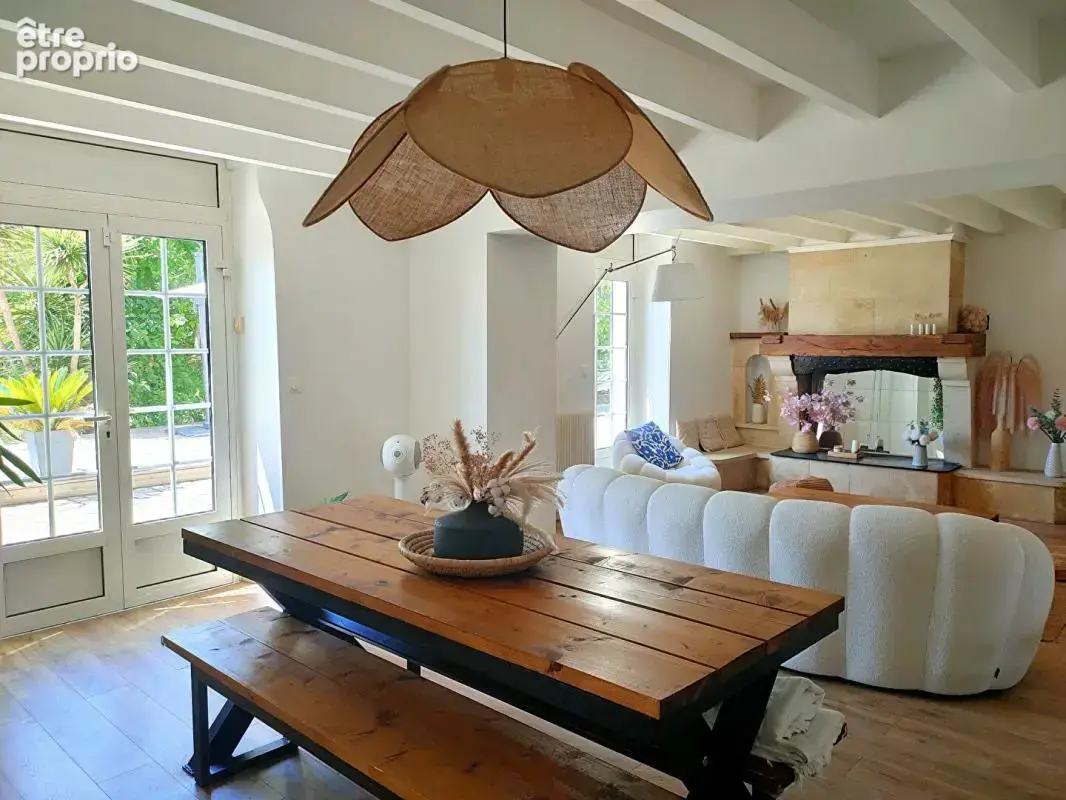 Propriete - 350 m² - 9 pieces - parc avec dependances - photo 5