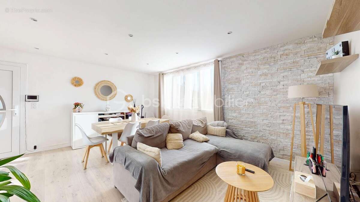 Maison à VIRY-CHATILLON