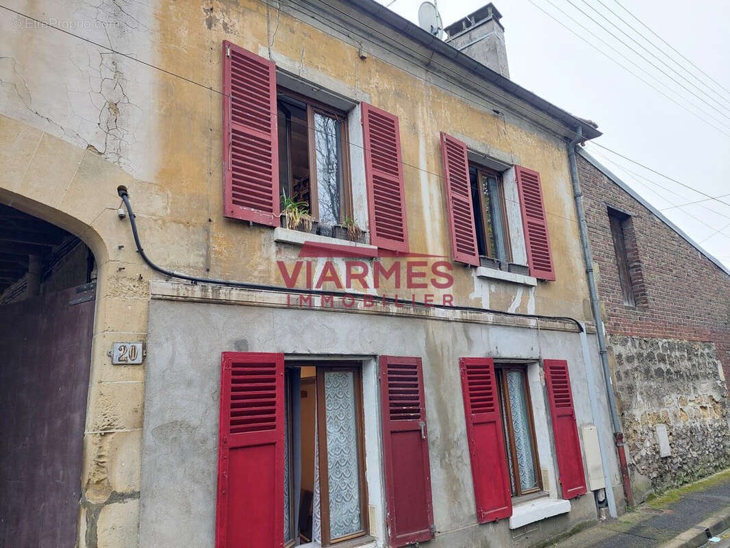 Appartement à VIARMES