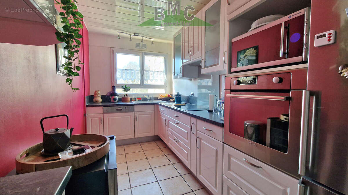 Appartement à LE PLESSIS-BOUCHARD