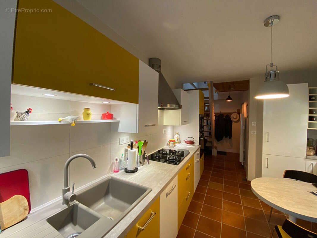 Maison à SAINT-EMILION