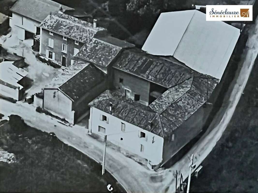 Appartement à ORLIENAS