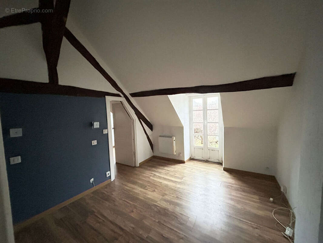 Maison à GREZ-SUR-LOING