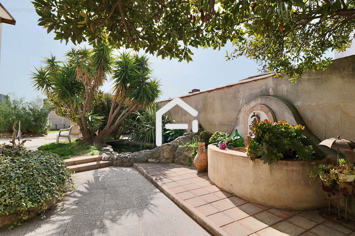 Maison à PORT-DE-BOUC