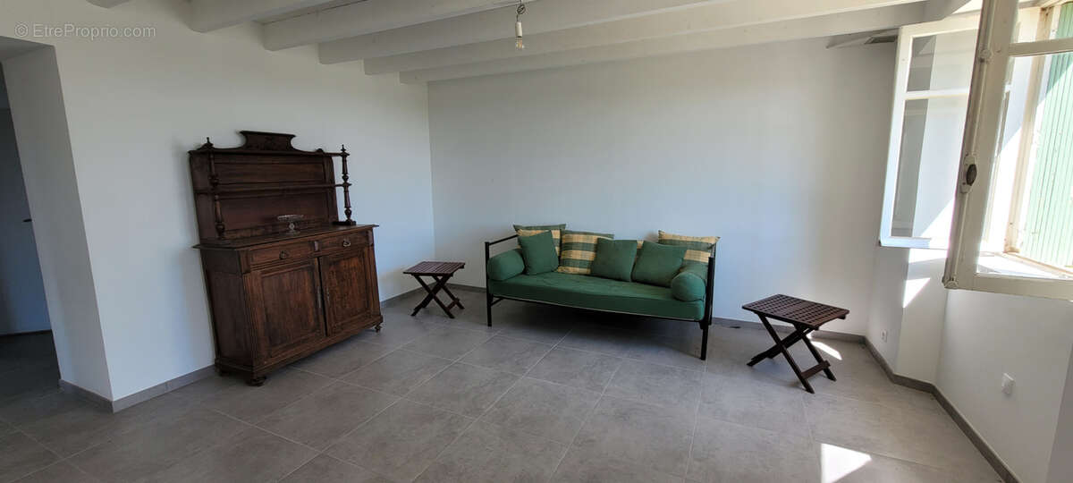 Maison à MIRAMONT-SENSACQ