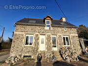 Maison à LA CHAPELLE-JANSON