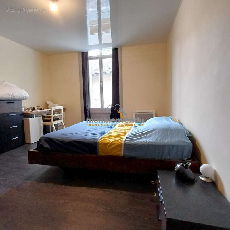 Appartement 232 m² à Vic-Sur-Cere  - photo 7