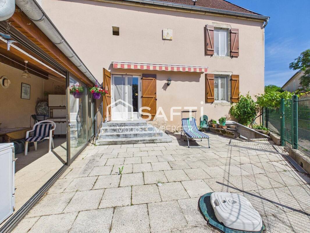 Photo 1 - Maison à RAY-SUR-SAONE