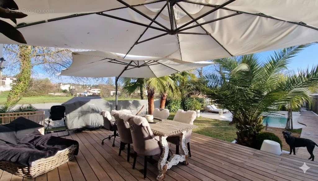 Maison à LA COLLE-SUR-LOUP